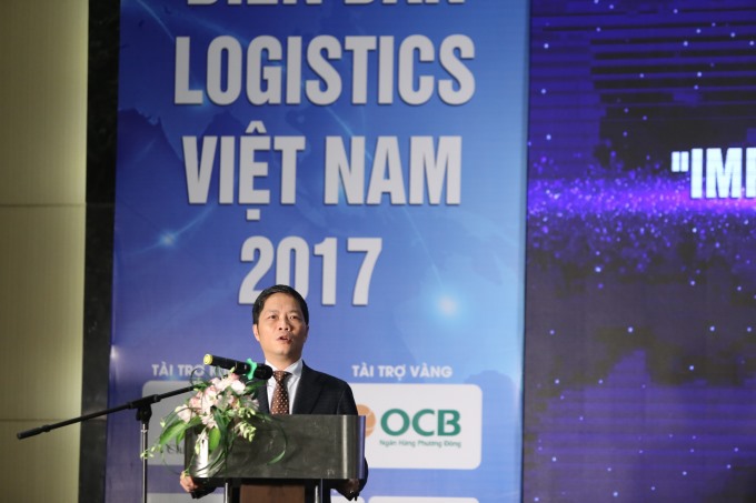 vn-logistics-firms-must-compete-globally-45.jpg